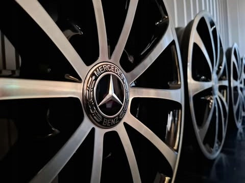 4x Alufelge 17 Zoll 6.5" 5x112 44ET Glanz Schwarz A1774010300 Mercedes-Benz Gla FEL2714201343wx