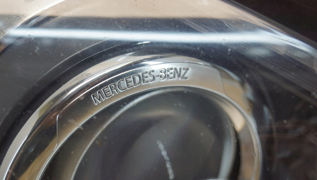 Frontscheinwerfer Mercedes-Benz W204 A2048204639 LED Rechts Headlight