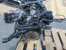Laden Sie das Bild in den Galerie-Viewer, Motor VW DKR 1.0 TSI 27TKm Benzin Engine Komplett