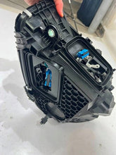 Load image into Gallery viewer, Frontscheinwerfer Mercedes-Benz W206 A2069068003 Ein Stück (Rechts oder Links) SCH5344141092zk