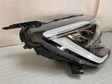 Laden Sie das Bild in den Galerie-Viewer, Frontscheinwerfer Renault Arkana I 260107780R LED Rechts Scheinwerfer Headlight SCH3180396286zq