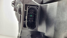 Laden Sie das Bild in den Galerie-Viewer, Frontscheinwerfer Mercedes-Benz Eqb A2439069000KZ LED Rechts Headlight SCH9456413062hg