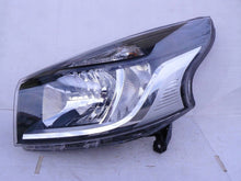 Laden Sie das Bild in den Galerie-Viewer, Frontscheinwerfer Opel Vivaro B Trafic III 260608912R Links Headlight