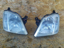 Load image into Gallery viewer, Frontscheinwerfer Opel Meriva A Ein Satz Scheinwerfer Headlight SCH3352371804aw