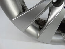 Laden Sie das Bild in den Galerie-Viewer, 1x Alufelge 17 Zoll 7.5" 5x120 37ET Glanz Silber 6796240 BMW 3 F30 F31 Rim Wheel FEL4367695537eq