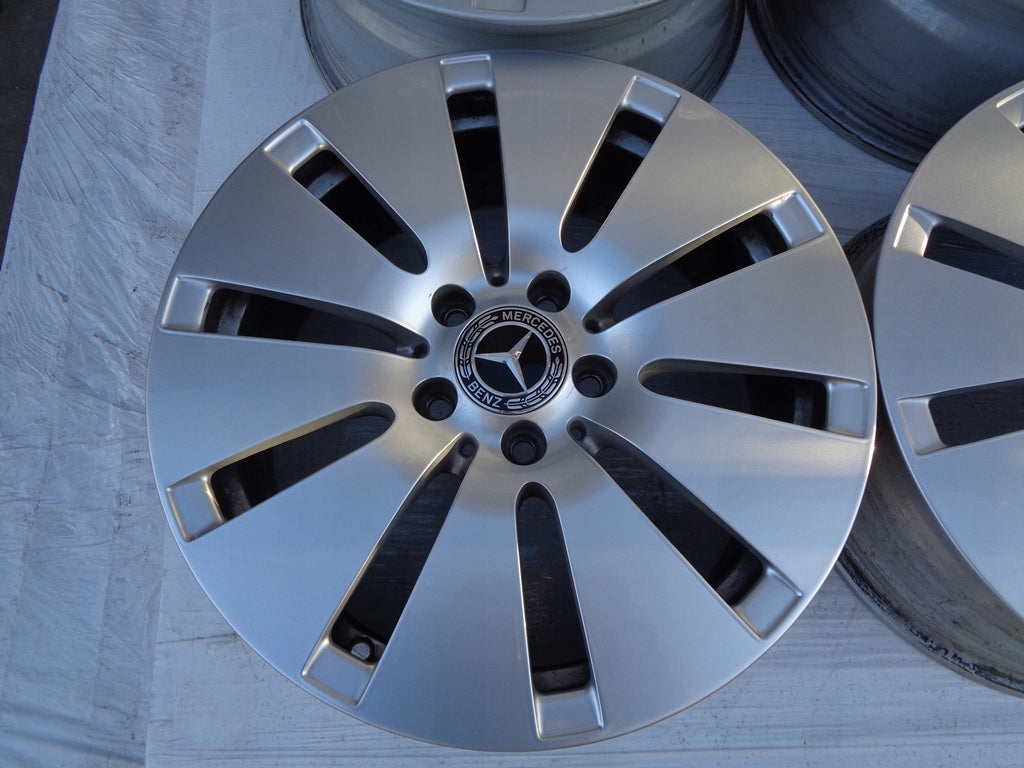 4x Alufelge 17 Zoll 7.0" 5x112 48 5ET A2054012100 Mercedes-Benz Rim Wheel FEL3907647304uu