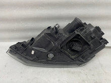 Laden Sie das Bild in den Galerie-Viewer, Frontscheinwerfer VW Polo 2G1941036B LED Rechts Scheinwerfer Headlight SCH7437439015wc