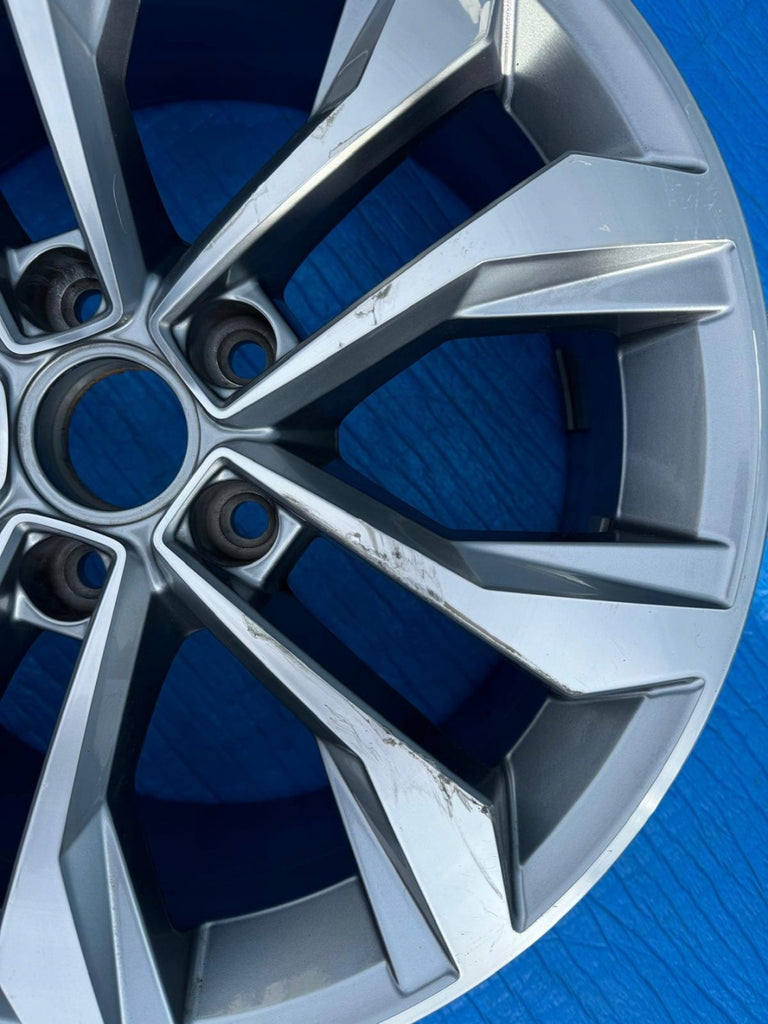 1x Alufelge 17 Zoll 7.0" 5x112 40ET Glanz Silber 3G0601025G Mg Passat Rim Wheel FEL4653352310fs