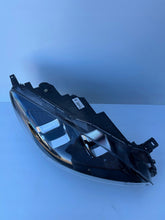 Laden Sie das Bild in den Galerie-Viewer, Frontscheinwerfer Ford Kuga III LV4B-13E016-AS Rechts Scheinwerfer Headlight SCH8515973763fo