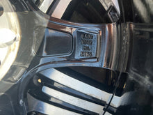 Load image into Gallery viewer, 1x Alufelge 18 Zoll 9.0" 5x112 56ET A2054014700 Mercedes-Benz A205 Rim Wheel FEL3111646605gv