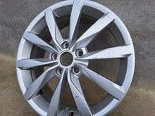 Load image into Gallery viewer, 1x Alufelge 17 Zoll 7.5&quot; 5x112 5G0601025K Audi A6 C8 Rim Wheel