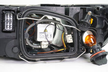 Load image into Gallery viewer, Frontscheinwerfer Volvo S40 V50 31299588 Xenon Rechts Scheinwerfer Headlight SCH8436815821ht