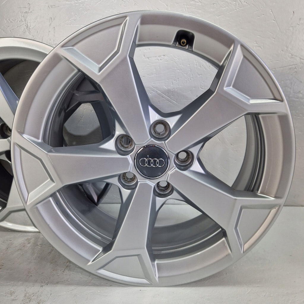 4x Alufelge 17 Zoll 6.5" 5x112 38ET Glanz Silber 83A071497 Audi Rim Wheel FEL4804010873xs