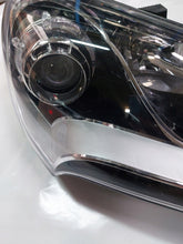 Laden Sie das Bild in den Galerie-Viewer, Frontscheinwerfer Hyundai Veloster 92102-2V Rechts Scheinwerfer Headlight