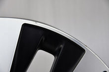 Laden Sie das Bild in den Galerie-Viewer, 1x Alufelge 16 Zoll 6.5" 5x112 44ET Matt Schwarz A1774010000 Mercedes-Benz FEL3858405126wc