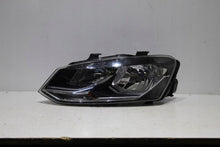 Laden Sie das Bild in den Galerie-Viewer, Frontscheinwerfer VW Polo 6c1 1EB012034-01 Links Scheinwerfer Headlight