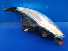 Load image into Gallery viewer, Frontscheinwerfer Mitsubishi L200 Links Scheinwerfer Headlight