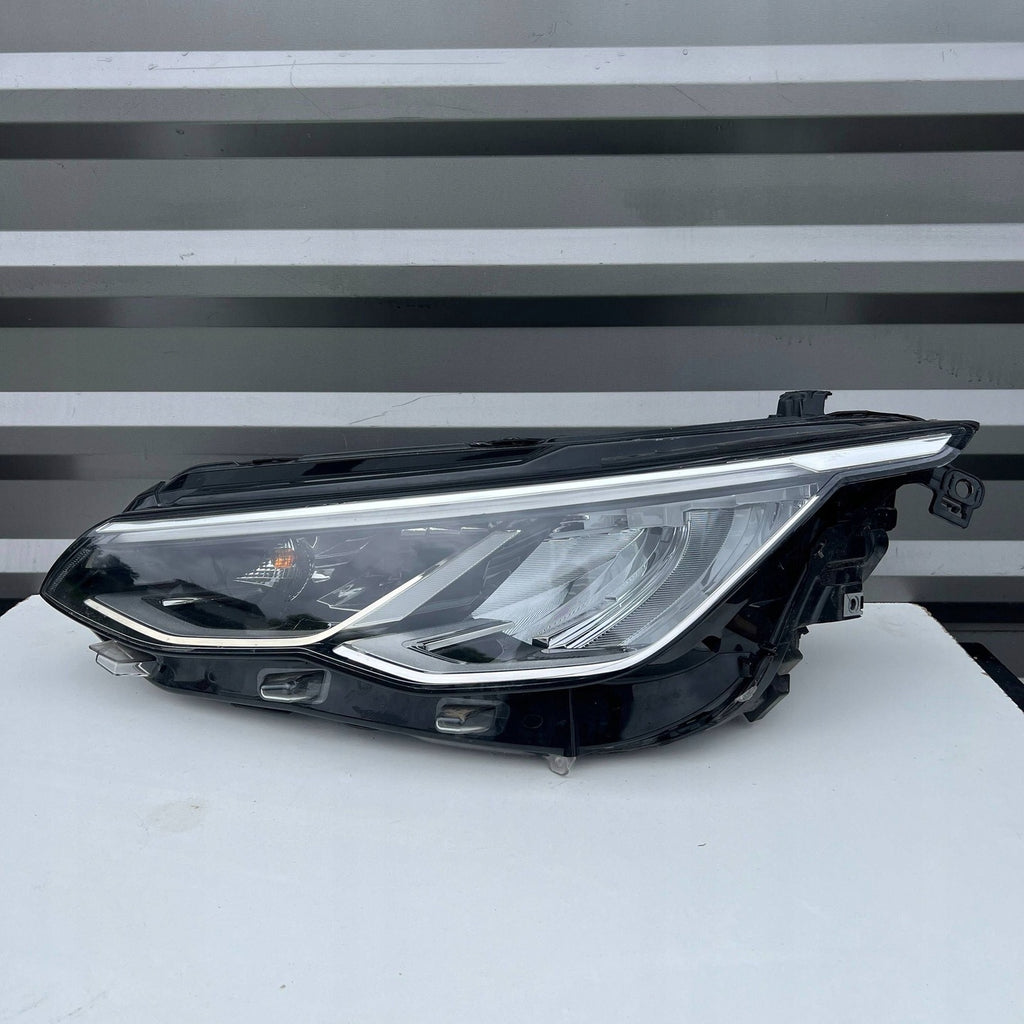 Frontscheinwerfer VW Golf VIII 0844111BM Links Scheinwerfer Headlight SCH5682994657ub