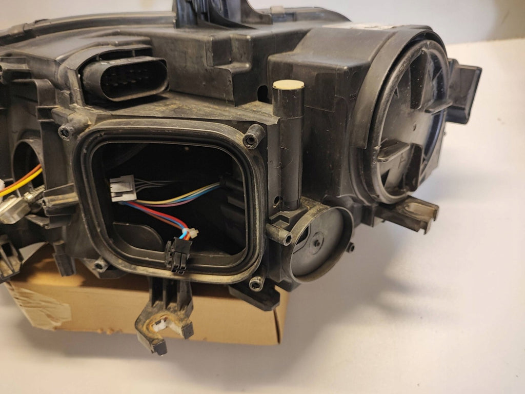 Frontscheinwerfer Audi A4 8K0941004C 8K09415970301240272 Rechts Headlight SCH8712516619jd