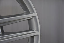 Laden Sie das Bild in den Galerie-Viewer, 4x Alufelge 17 Zoll 6.5" 5x112 28ET Glanz Silber 8W9601025D Audi Rim Wheel FEL9086777773sq
