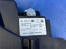 Laden Sie das Bild in den Galerie-Viewer, Frontscheinwerfer BMW F21 F20 1EG011929-42 Full LED Rechts Headlight SCH3770573555oa