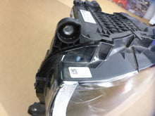 Laden Sie das Bild in den Galerie-Viewer, Frontscheinwerfer Land Rover Defender L8B213W030HJ Full LED Links Headlight SCH5779584435ju