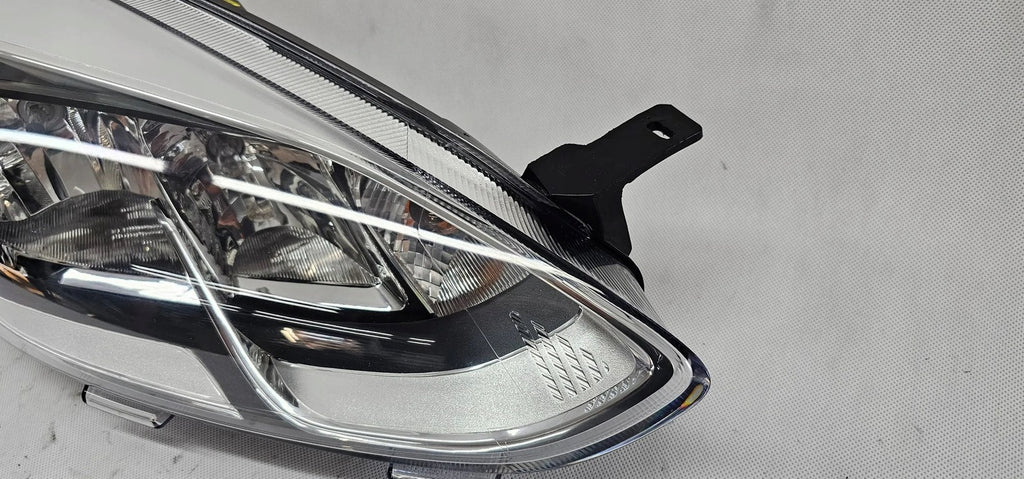 Frontscheinwerfer Ford Fiesta H1BB-13W029-AE Rechts Scheinwerfer Headlight