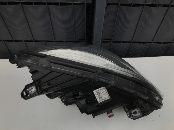 Frontscheinwerfer Mercedes-Benz W246 A2468207761 LED Links Headlight SCH2384480417bv