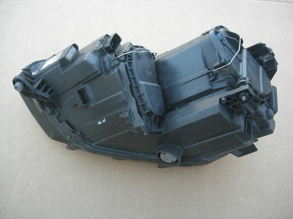 Frontscheinwerfer VW Golf Sportsvan 517941006B Xenon Rechts Headlight SCH1378720617nb