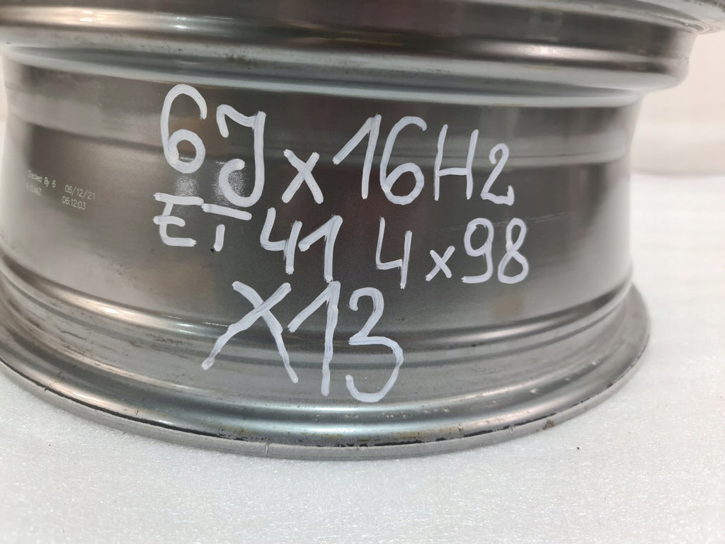 1x Alufelge 16 Zoll 6.0" 4x98 41ET Glanz Grau 52140532 Fiat Rim Wheel FEL1045694251qu