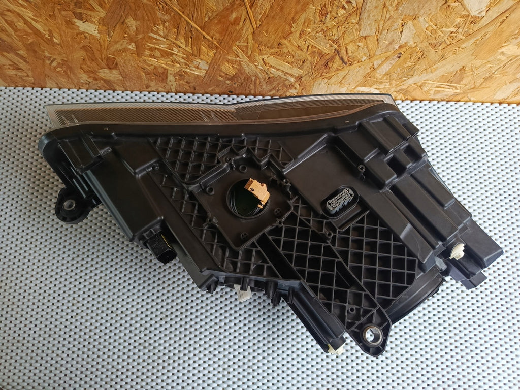 Frontscheinwerfer Skoda Superb III 3V1941015B Bi-Xenon Links Headlight