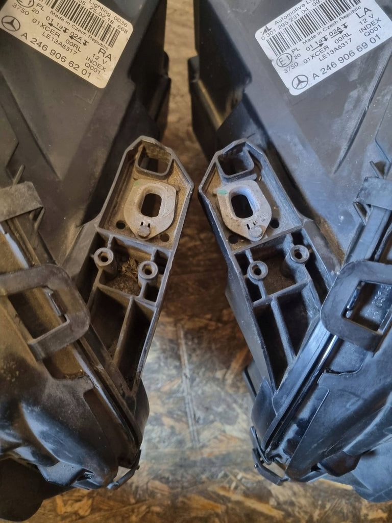 Frontscheinwerfer Mercedes-Benz W246 A2469066901 LE13A6317 LED Rechts oder Links SCH7455278618ht