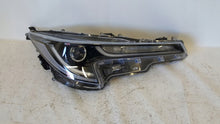Load image into Gallery viewer, Frontscheinwerfer Toyota Corolla 81110-02S70 LED Rechts Scheinwerfer Headlight SCH8516098689fo
