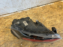 Laden Sie das Bild in den Galerie-Viewer, Frontscheinwerfer VW Polo 2G1941036G 90124658 LED Rechts Scheinwerfer Headlight