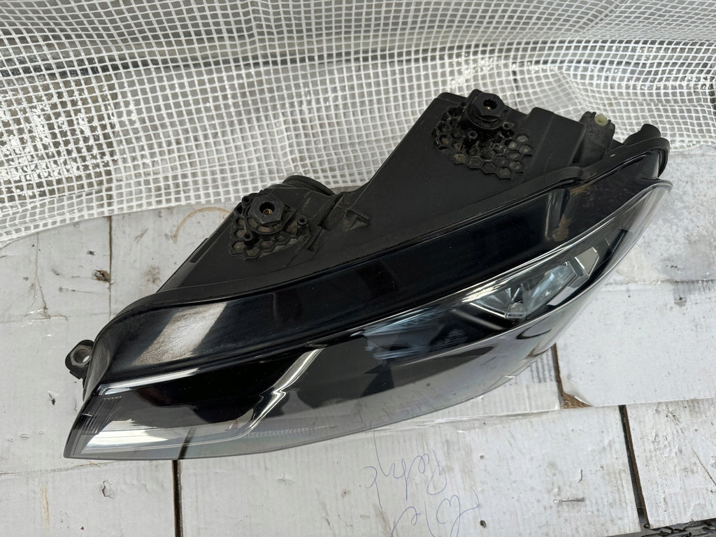 Frontscheinwerfer VW Caddy 2K1941015 1ED012286-01 Links Scheinwerfer Headlight SCH1168169532up