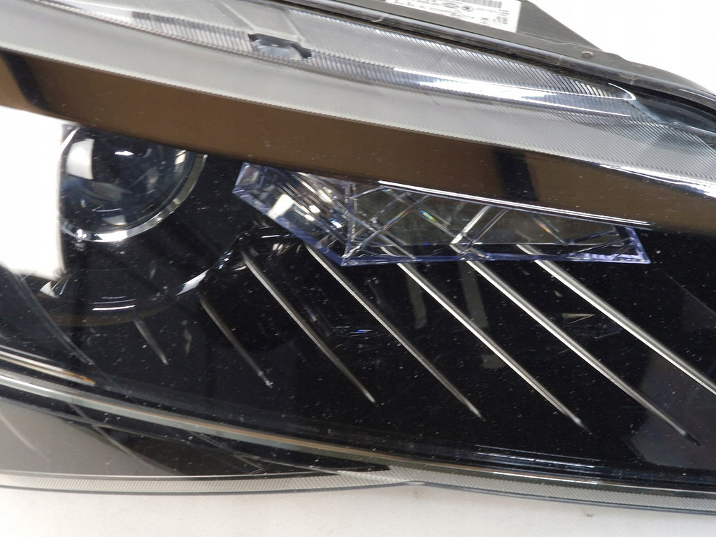 Frontscheinwerfer Skoda Superb III 3V1941016B Xenon Rechts Headlight