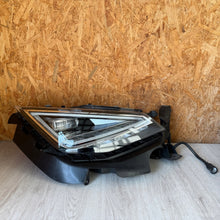 Laden Sie das Bild in den Galerie-Viewer, Frontscheinwerfer Seat Arona 6F1941008G Full LED Rechts Scheinwerfer Headlight SCH3177086850ah