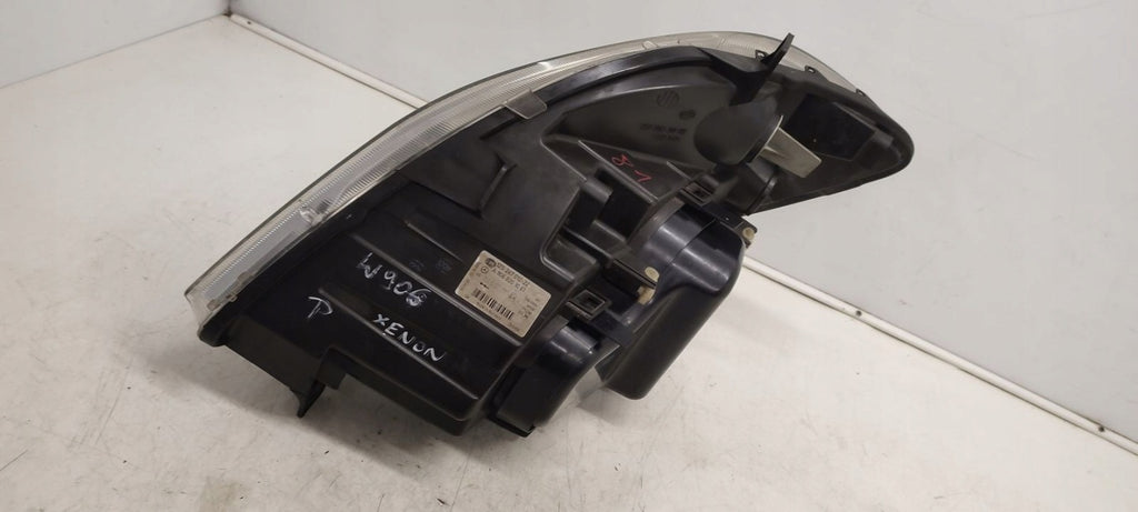 Frontscheinwerfer Mercedes-Benz Sprinter 906 A9068201061 Xenon Rechts Headlight SCH3906165131rw