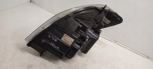 Laden Sie das Bild in den Galerie-Viewer, Frontscheinwerfer Mercedes-Benz Sprinter 906 A9068201061 Xenon Rechts Headlight SCH3906165131rw