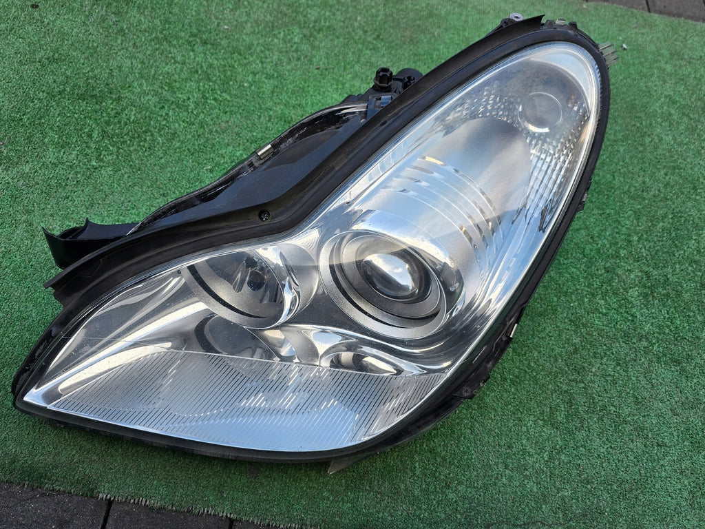 Frontscheinwerfer Mercedes-Benz Cls 158696-01 Bi-Xenon Links Headlight SCH8206802879zv