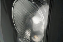 Laden Sie das Bild in den Galerie-Viewer, Frontscheinwerfer Hyundai Santa I Fe 82101-2B0 Links Scheinwerfer Headlight SCH3259713376yb