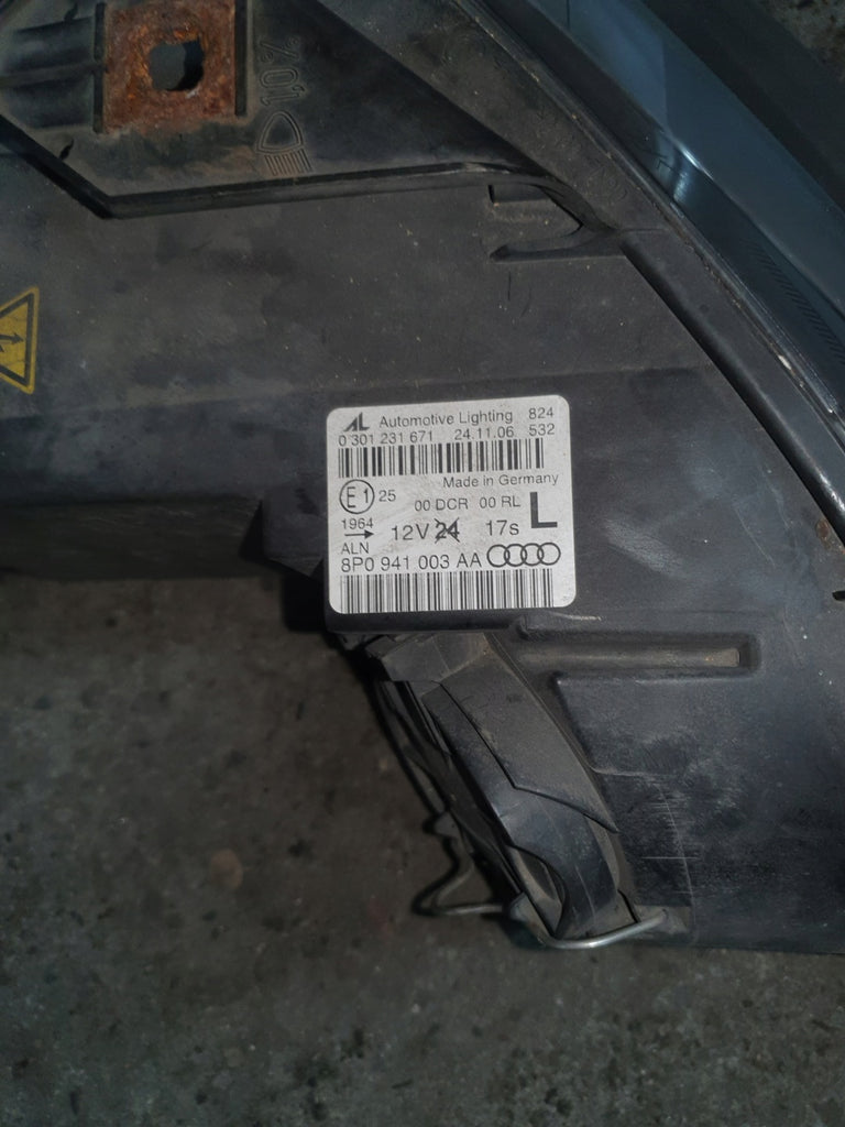 Frontscheinwerfer Audi A3 8P0941003AA 0301231671 Links Scheinwerfer Headlight SCH5205201562eq