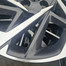 Laden Sie das Bild in den Galerie-Viewer, 1x Alufelge 17 Zoll 7.0" 5x114.3 54ET Glanz 52910-Q0300 Hyundai I20 Mg Rim Wheel FEL8773642052th