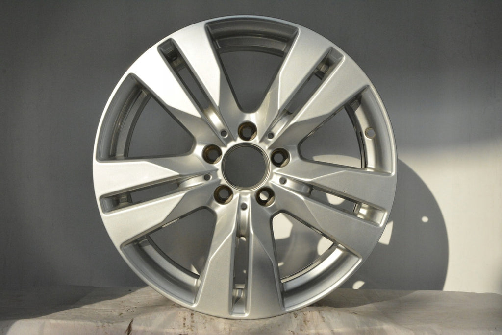 1x Alufelge 17 Zoll 8.5" 5x112 49ET Glanz Silber A2074010202 Mercedes-Benz A207