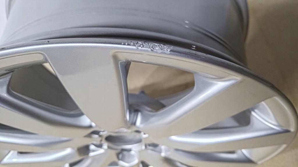1x Alufelge 17 Zoll 8.0" 5x112 47ET Glanz Silber 8K0601025CS Audi A4 Rim Wheel FEL2674158252gh