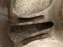 Laden Sie das Bild in den Galerie-Viewer, 1x Alufelge 16 Zoll 6.5&quot; 5x114.3 PZ49P-E0671-ZQ Toyota Corolla Verso Rim Wheel