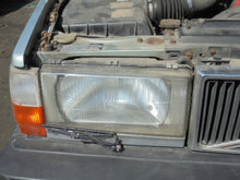 Load image into Gallery viewer, Frontscheinwerfer Volvo 740 AK-12-706067 Rechts Scheinwerfer Headlight SCH8409944465kt
