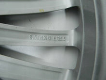 Laden Sie das Bild in den Galerie-Viewer, 1x Alufelge 19 Zoll 8.5" 5x112 35ET Glanz Silber A2314012702 Mercedes-Benz Mg FEL3298284395bg