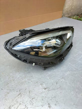 Laden Sie das Bild in den Galerie-Viewer, Frontscheinwerfer Mercedes-Benz W206 2069064003 Rechts Scheinwerfer Headlight SCH3619245997at