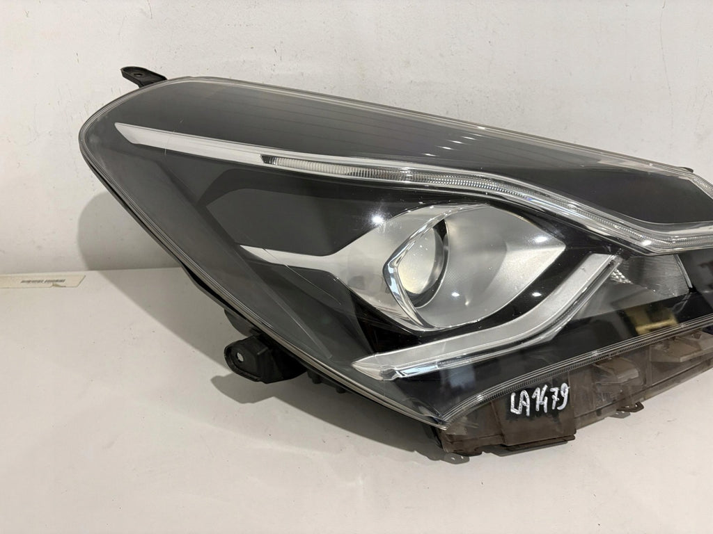 Frontscheinwerfer Toyota Yaris 0D-197 0D-198 0D-199 0D-200 III0D-197 LED Rechts SCH8453732592yv